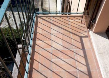 Balcone - Casa indipendente via Stefano Ribolzi, 13, Maccagno con Pino e Veddasca - foto 45