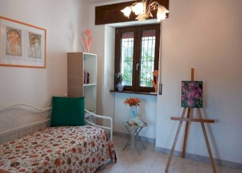 Camera da letto - Independent house via Stefano Ribolzi, 13, Maccagno con Pino e Veddasca - photo 6