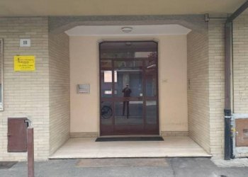 palazzina - Bilocale via Antonio Canova, 18, Varese - foto 1