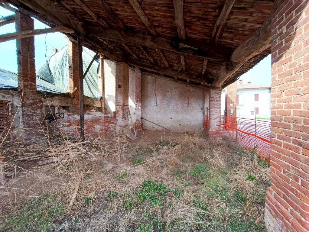 Casa indipendente via Vecchia di Cuneo, Mondovì - foto 3
