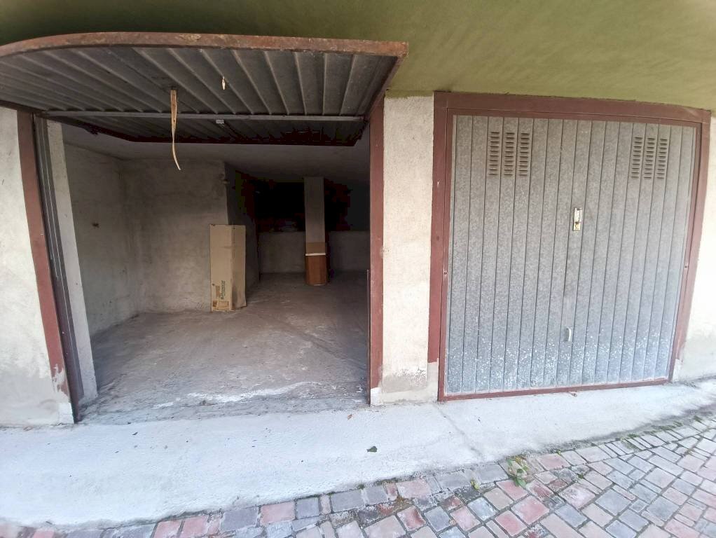 Box via Alessandro Annoni, Mondovì - foto 2