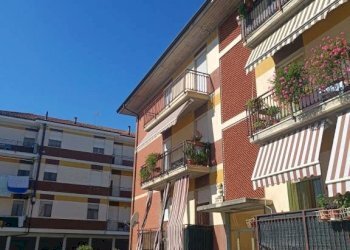 Three-room apartment via Stefano Paolino, Mondovì - photo 1