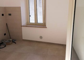 Stanza non arredata - Villa a Schiera Mondovì - foto 25