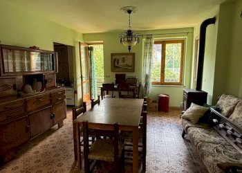 Salone - Independent house via Pian dei Ronchi, Alpette - photo 18