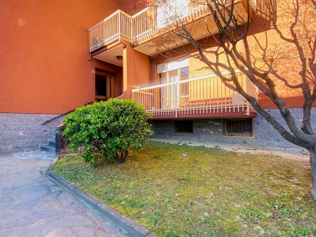 esterni - Quadrilocale via Carlo Botta, 10, Strambino - foto 2