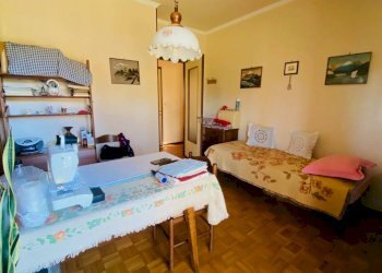 camera - Quadrilocale via Carlo Botta, 10, Strambino - foto 10