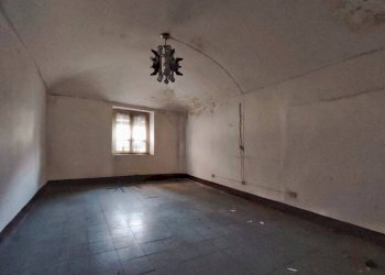 camera da letto - Casa indipendente via Vittorio Veneto, Lessolo - foto 5