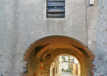 strada di accesso - Casa indipendente via Vittorio Veneto, Lessolo - foto 7