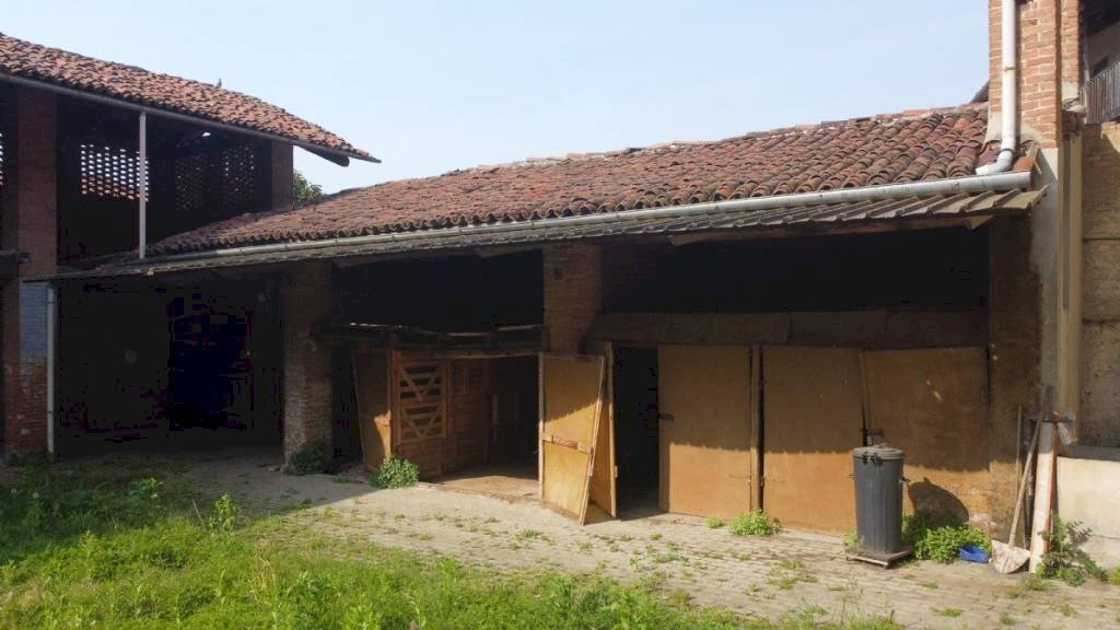 Esterni - Casa indipendente vicolo Novaletti, 6, Romano Canavese - foto 3