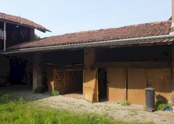 Esterni - Casa indipendente vicolo Novaletti, 6, Romano Canavese - foto 3