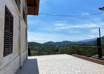 Terrazzo - Casa indipendente via Bruno Filippi, 28, Val di Chy - foto 3