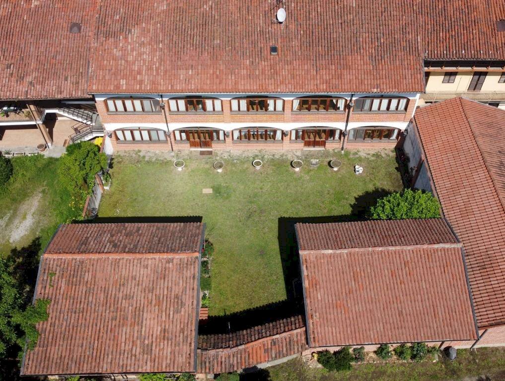 Casa indipendente via Vercelli, 40, Strambino - foto 2