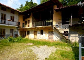facciata - Casa indipendente via Valle, 8, Baldissero Canavese - foto 1