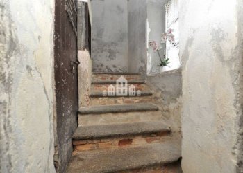 Scala - Villa via delle Scuole, 174, Castellamonte - photo 12
