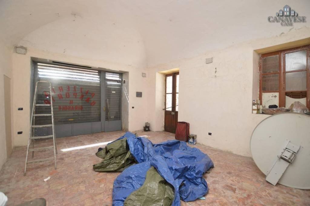 negozio - Negozio via Piero Fontana, 14, Feletto - foto 2