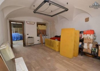 negozio - Negozio via Piero Fontana, 14, Feletto - foto 3