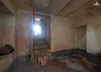 Camera da letto - Casa indipendente Frazione Sant'Antonio, 204, Castellamonte - foto 14