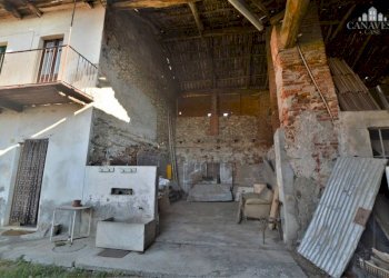 Stanza non arredata - Casa indipendente Frazione Sant'Antonio, 204, Castellamonte - foto 21