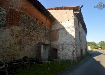 facciata - Casa indipendente Frazione Sant'Antonio, 204, Castellamonte - foto 24