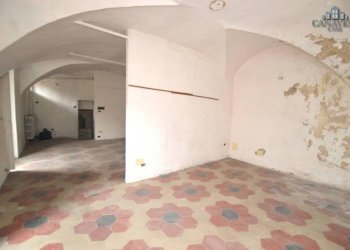 stanza - Appartamento piazza Boetto, 4, Cuorgnè - foto 18