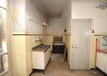 cucina - Appartamento piazza Boetto, 4, Cuorgnè - foto 23