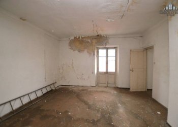 stanza - Appartamento piazza Boetto, 4, Cuorgnè - foto 36