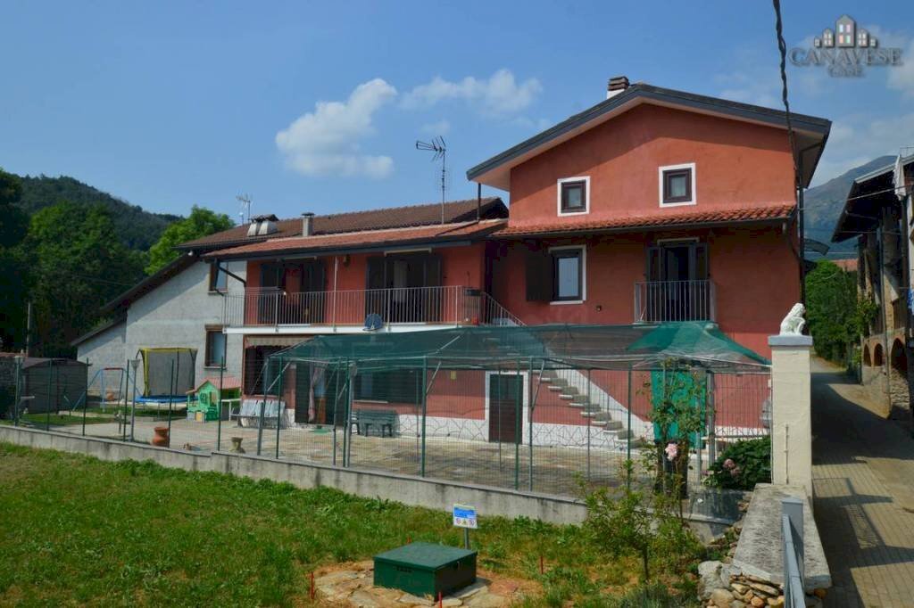 Facciata - Casa indipendente Frazione Rua inferiore, 51, Canischio - foto 2