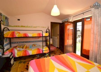 Camera da letto - Casa indipendente Frazione Rua inferiore, 51, Canischio - foto 23