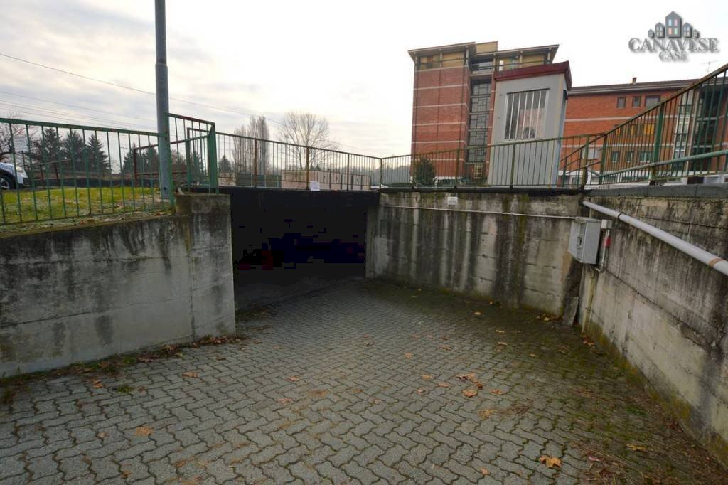 ingresso rampa - Box via P. Gobetti, snc, Ivrea - foto 2