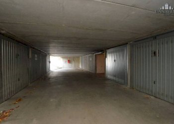 esterno box - Box via P. Gobetti, snc, Ivrea - foto 7