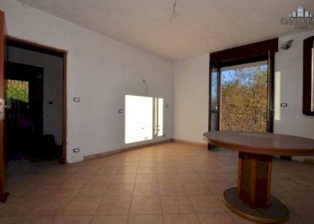 locale piano primo - Casa indipendente frazione Filia, SNC, Castellamonte - foto 10