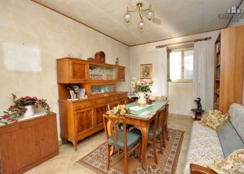 Soggiorno - Casa indipendente Frazione Salto, Via Asilo, Cuorgnè - foto 5