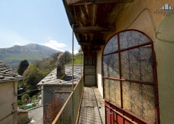 balcone - Casa indipendente via Garibaldi, 8a, Traversella - foto 24