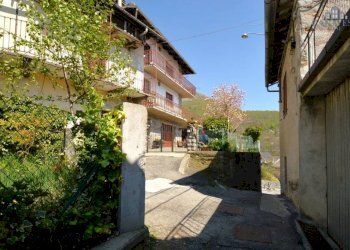 esterno - Casa indipendente via Garibaldi, 8a, Traversella - foto 31