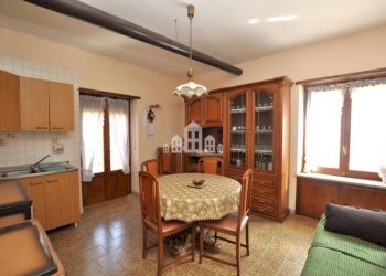 cucina - Casa indipendente Frazione Praie, Locana - foto 20