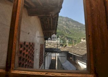 finestra - Casa indipendente Frazione Praie, Locana - foto 33