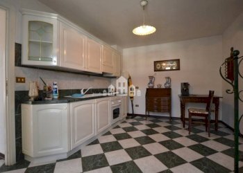 Cucina - Casa indipendente via umberto I, 27, Val di Chy - foto 13