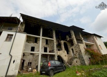 facciata - Rustic via Caduti di Guerra, snc, Valchiusa - photo 4