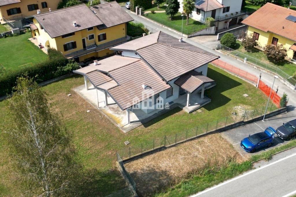 vista dall\'alto - Villa Fraz. Pranzalito - Via Canton Rovano, 1, San Martino Canavese - foto 1