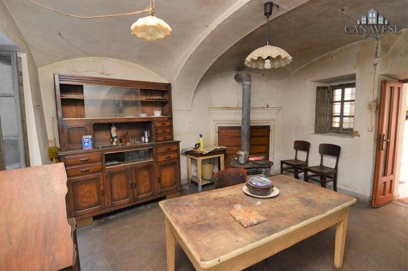 Stanza non arredata - Independent house via rua, 28, Castellamonte - photo 3