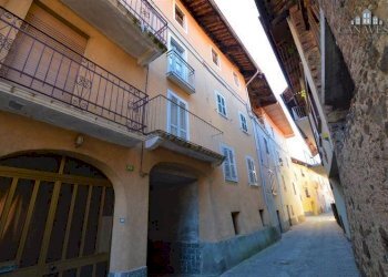 facciata - Casa indipendente via rua, 28, Castellamonte - foto 1