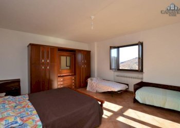 camera - Independent house via cil carpen, 2, Issiglio - photo 28