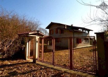 facciata - Casa indipendente strada della gatta, 15, Val di Chy - foto 3