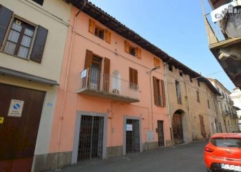 facciata - Negozio via Del Municipio, 14, Ozegna - foto 1