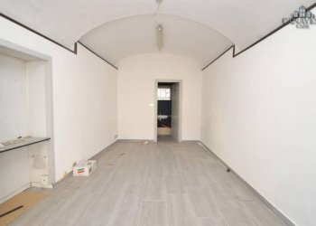 negozio - Negozio via Del Municipio, 14, Ozegna - foto 9