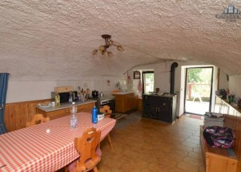 Cucina - Casa indipendente frazione Lilla, snc, Locana - foto 11