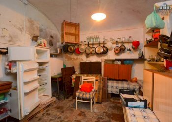 cantina - Casa indipendente via dei fiori, 3, Val di Chy - foto 9