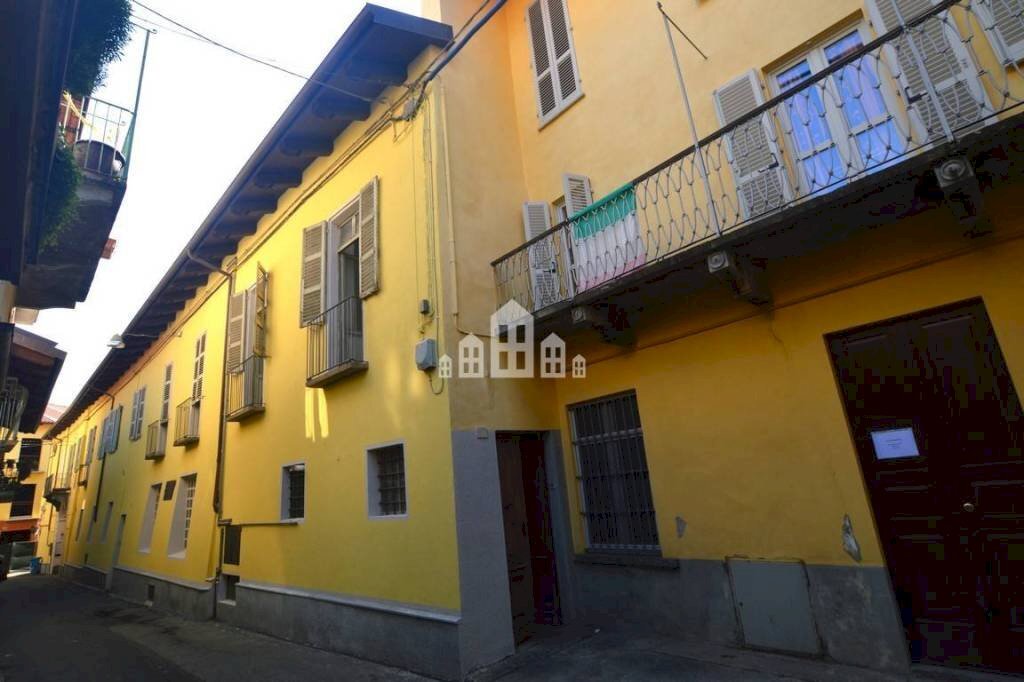 Facciata - Independent house via Perrucchetti, 5, Cuorgnè - photo 1