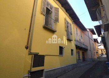 Facciata - Casa indipendente via Perrucchetti, 5, Cuorgnè - foto 27
