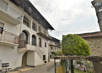 facciata - Independent house piazza Riccardi, 3, Valchiusa - photo 2